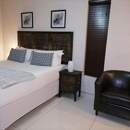 Hwh Guesthouse Middelburg Мідделбурґ Екстер'єр фото