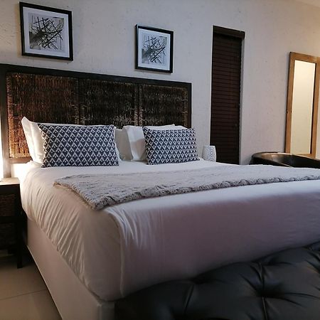 Hwh Guesthouse Middelburg Мідделбурґ Екстер'єр фото