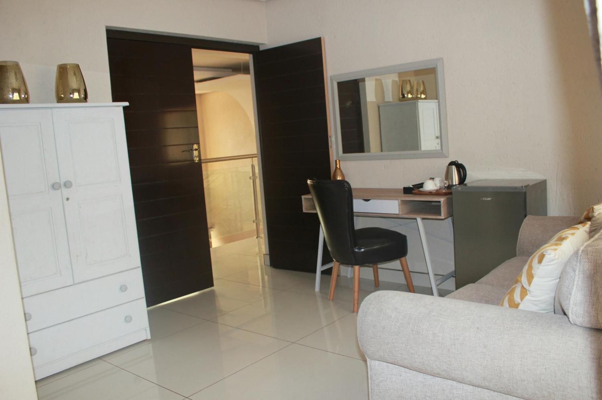 Hwh Guesthouse Middelburg Мідделбурґ Екстер'єр фото